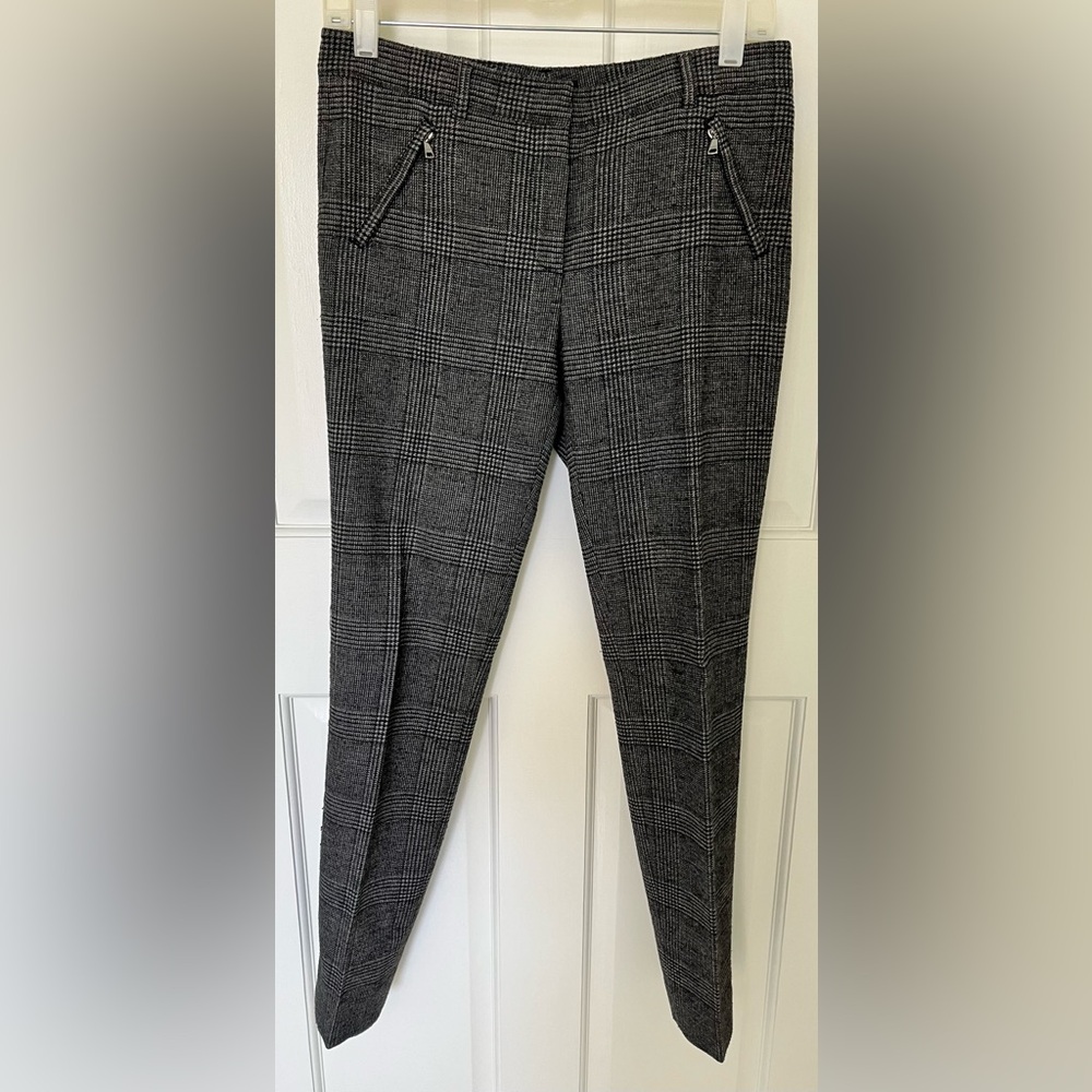 Dolce & Gabbana slim wool cotton blend black/grey plaid pants. Sz 40 Like new.